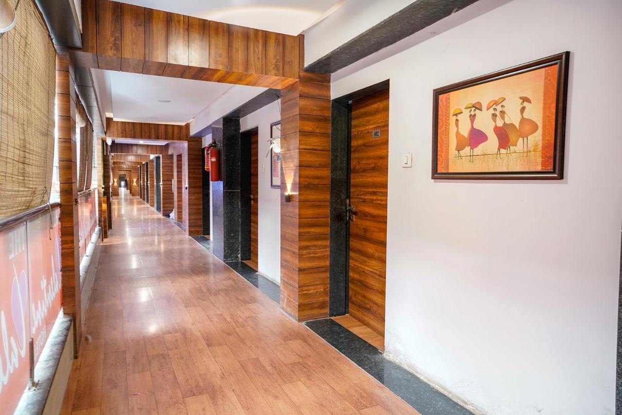 Fabhotel The Valentine - Udhna Road Surate Exterior foto