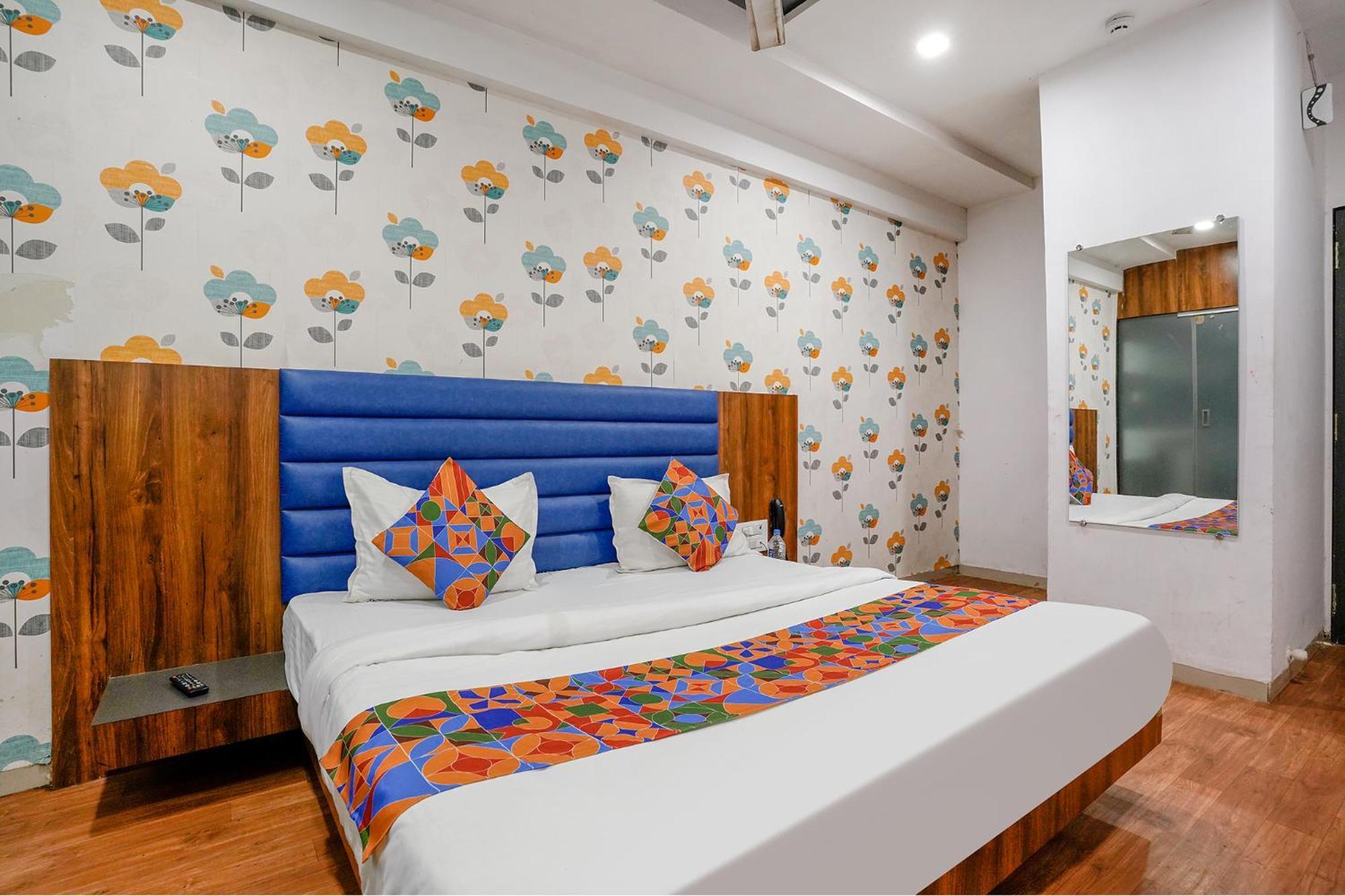 Fabhotel The Valentine - Udhna Road Surate Exterior foto